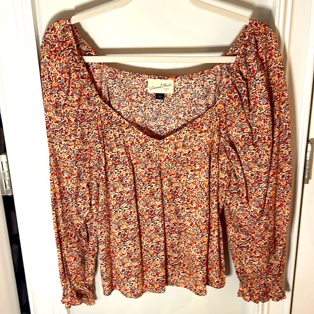 Pink floral universal thread long sleeved vneck blouse